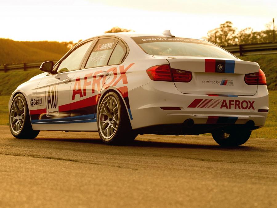  BMW 3-Series Race Car 2012 года  (фото 6 из 18)